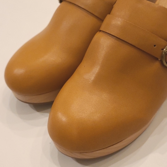Madewell Monique leather buckle clog 9 - Picture 8 of 10